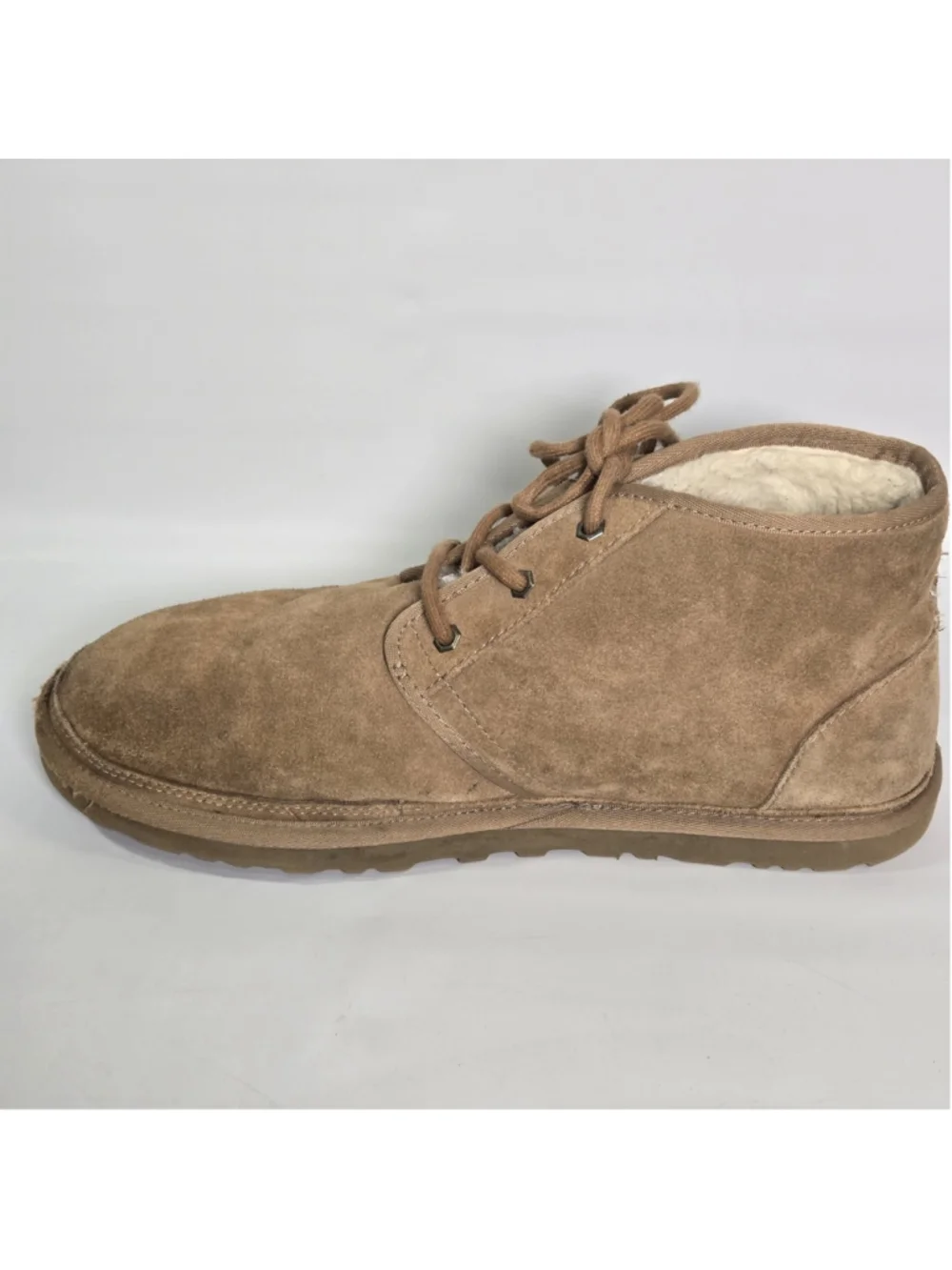UGG neumel classic